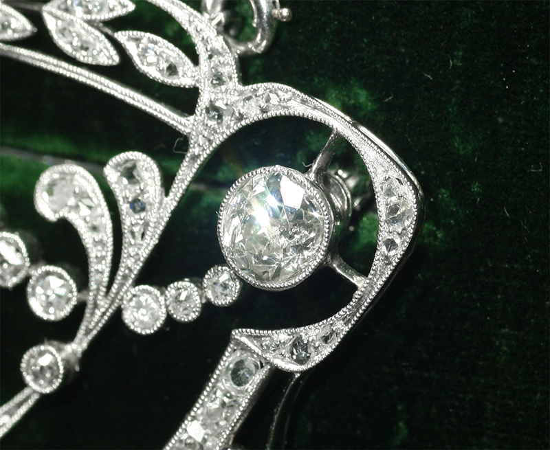Antique Gallery Soleil アンティークジュエリー / MELLERIO